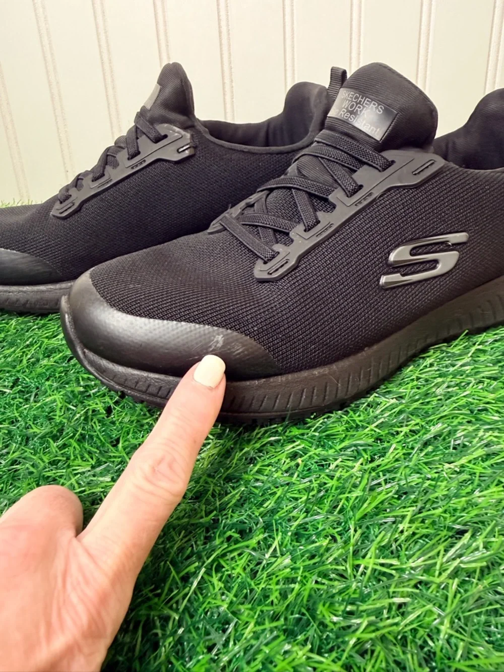 Skechers lightweight athletic